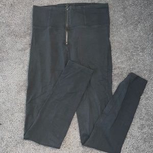 EUC Freddy high waisted grey pants